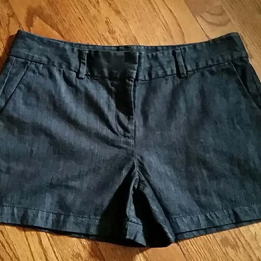 Loft Size 6 Dark Wash Lightweight Denim Belt Loops Jean Shorts
